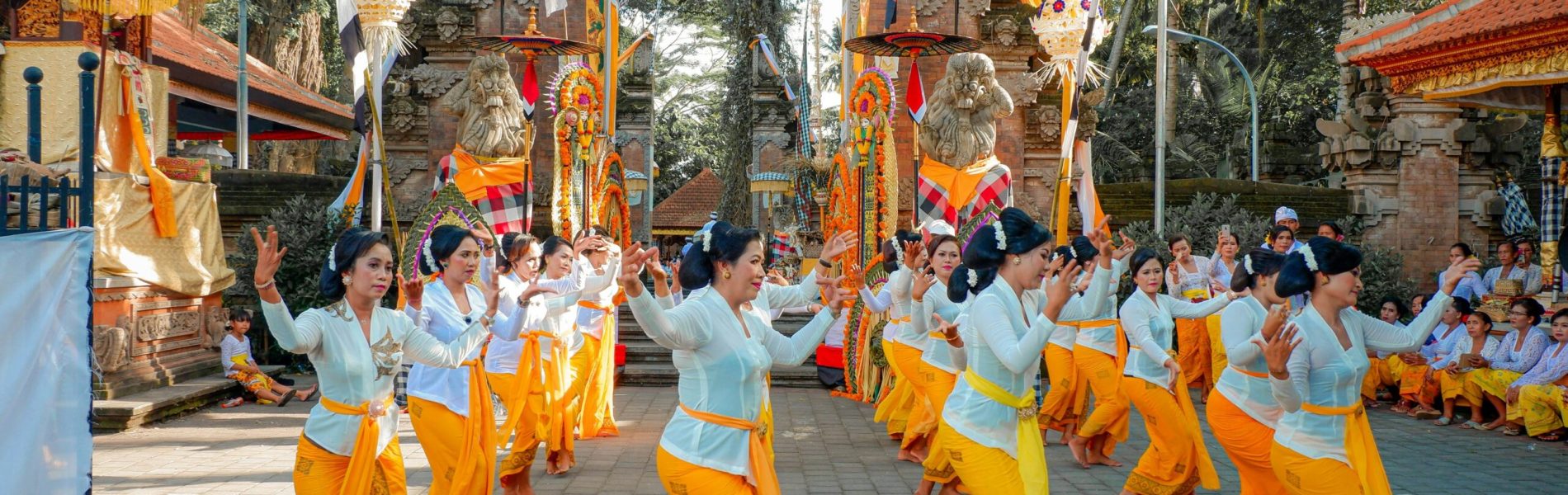 eyestetix-studio-bAPLPXdKKK8-unsplash