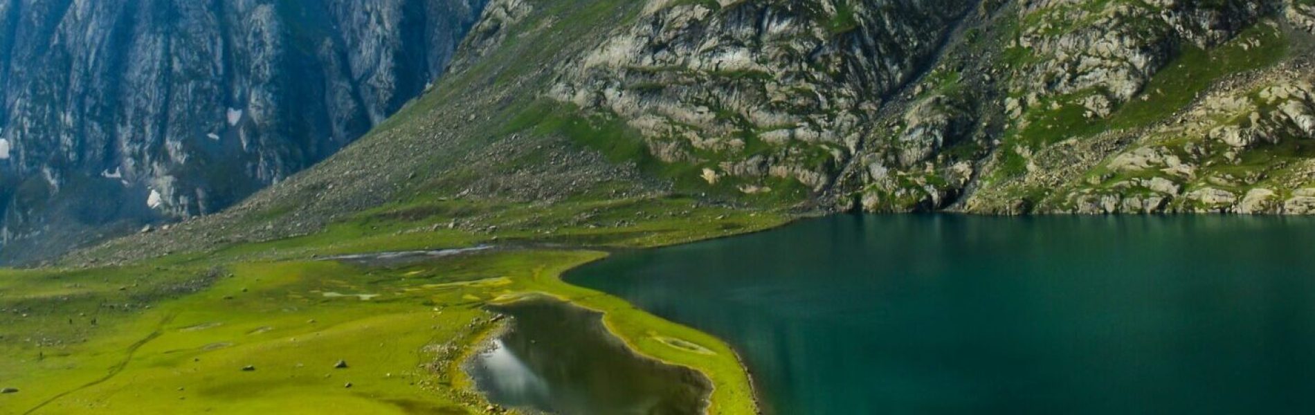 vivek-Z9cge4Qj3T4-unsplash